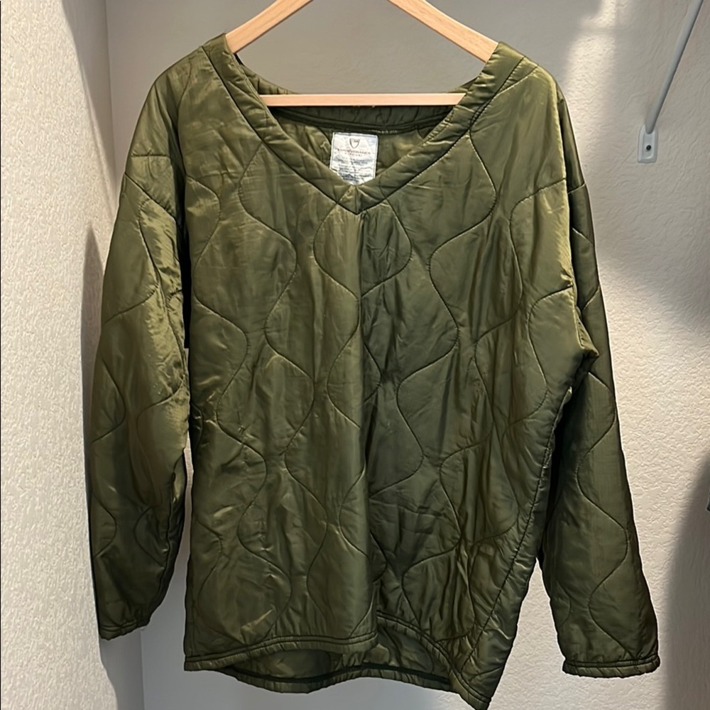 Green Quilted Puffy Pullover